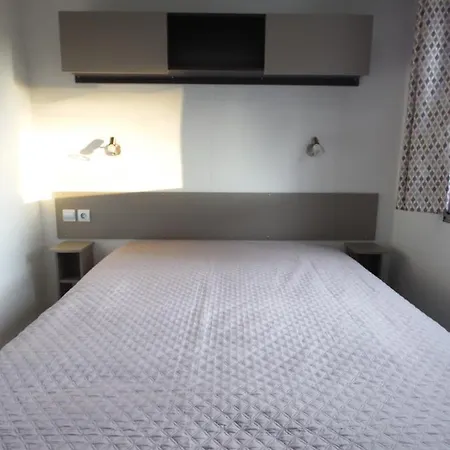 Camping Les Charmettes- 4*