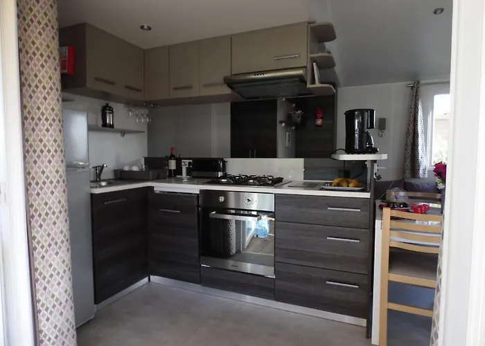 Parque de Campismo Les Charmettes- Les Mathes