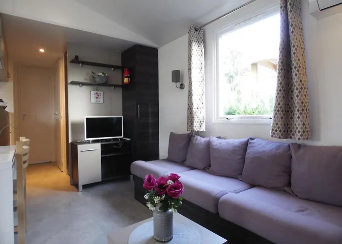 Parque de Campismo Les Charmettes- 4*